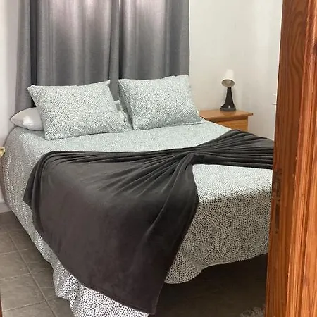 아파트 Lovely Two Bedroom With Amazing View